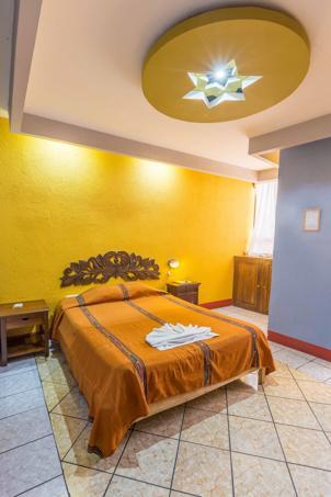 Hoteles Kakchiquel Panajachel Exterior photo