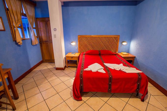 Hoteles Kakchiquel Panajachel Exterior photo